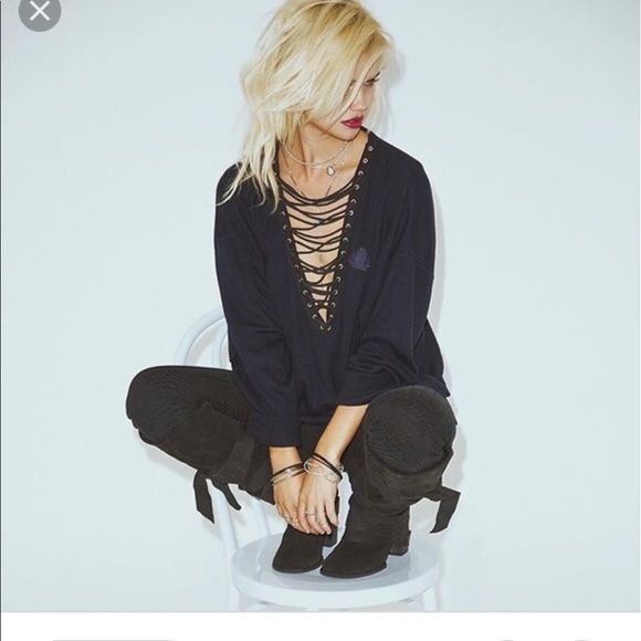 LF first of a kind lace up vintage sweater - Picture 1 of 5